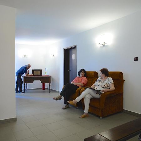 Vila Madudu Valenii de Munte Ngoại thất bức ảnh