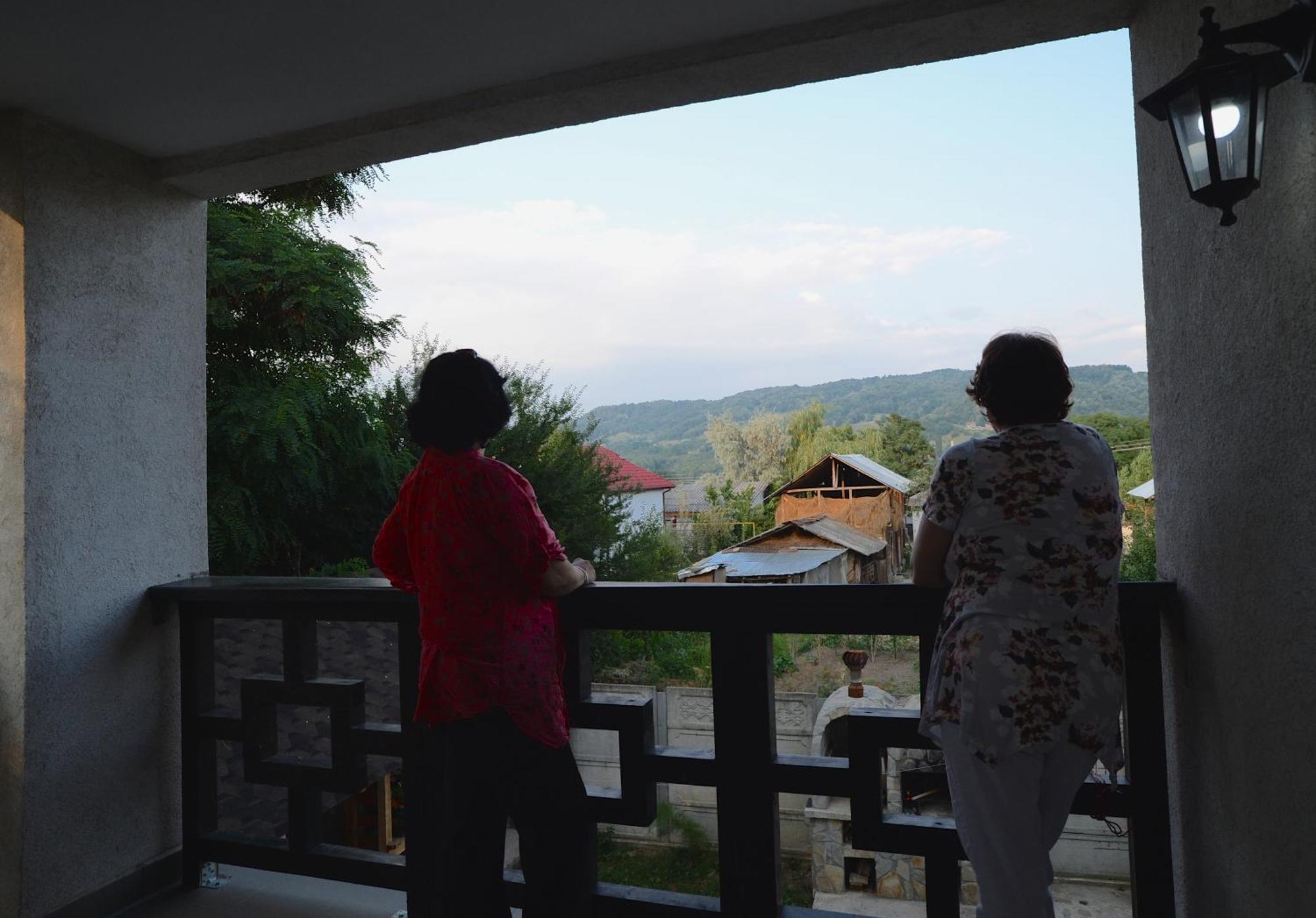 Vila Madudu Valenii de Munte Ngoại thất bức ảnh
